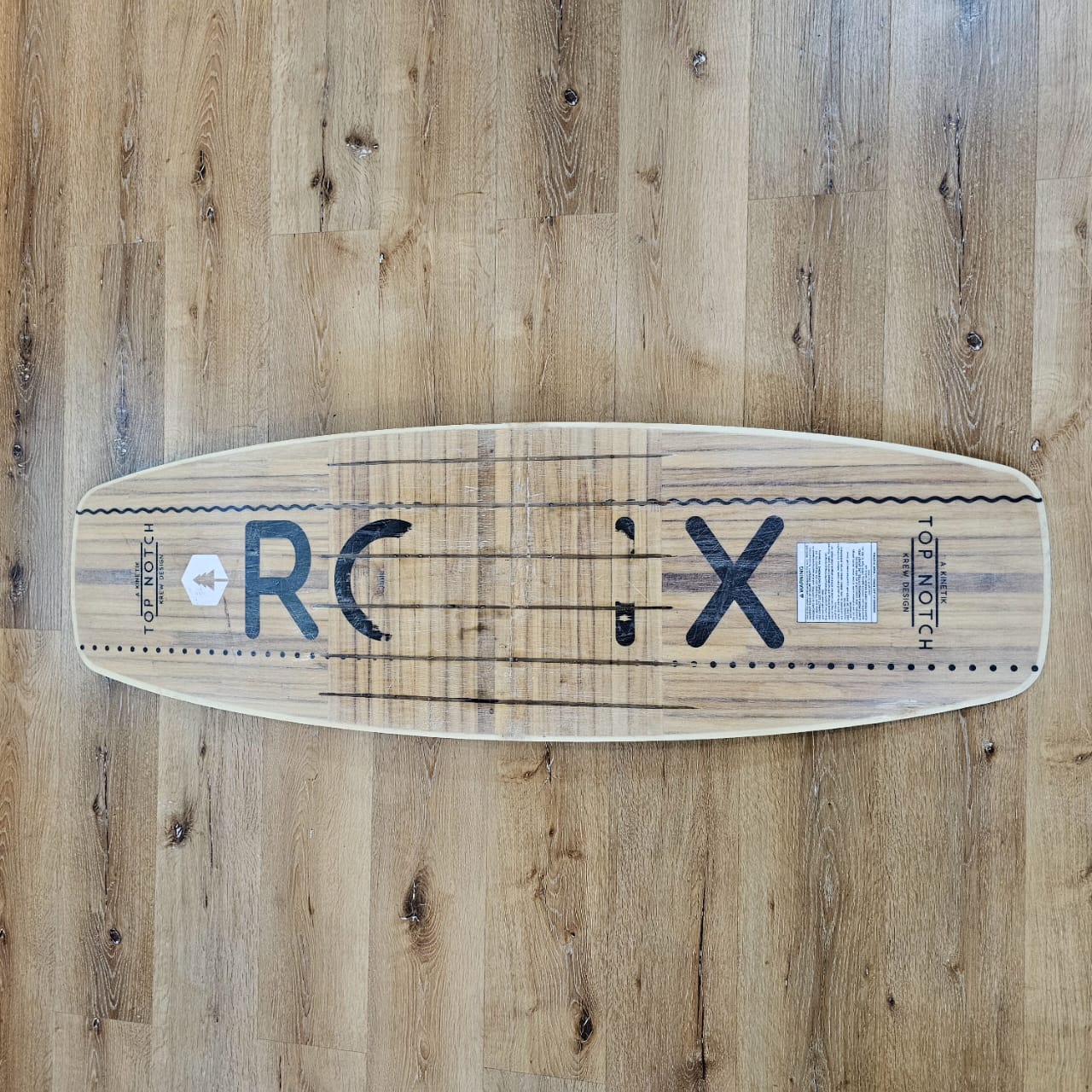 Ronix Top Notch 143cm -usada - Imagen 2